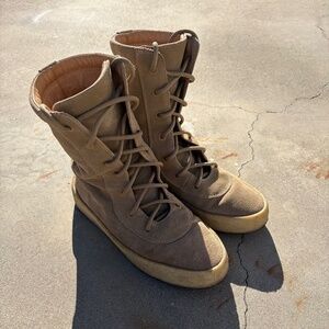 Yeezy Season 4 crepe boot